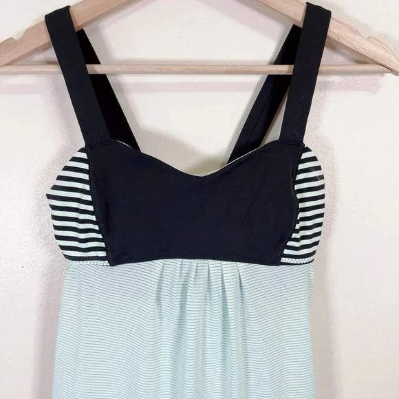 Lululemon Run: Back On Track Tank Mint Moment - Picture 4 of 14